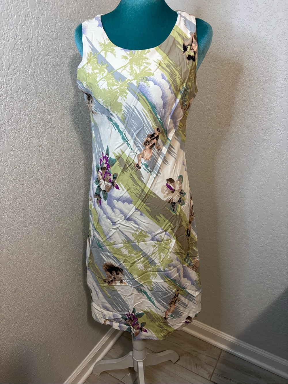 Vtg Hilo Hattie Kim Taylor Reece Silk Hawaiian Dress M [sage green/tan/] Hula